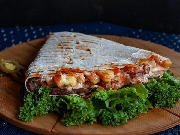 Bomb Fast Food - Фирменный донер ассорти