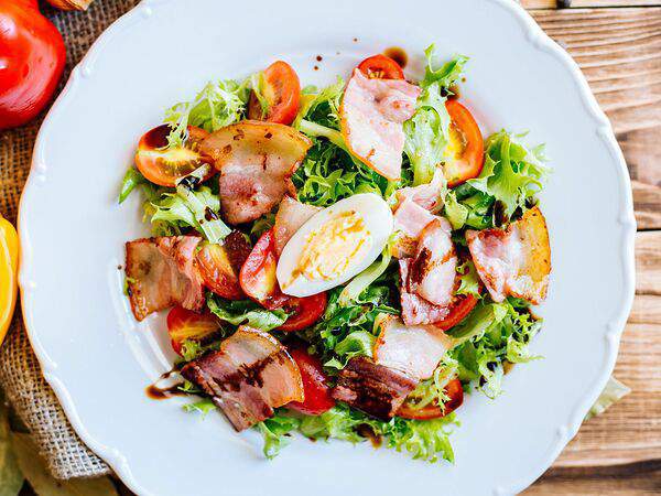 Столыпинъ - Салат с беконом