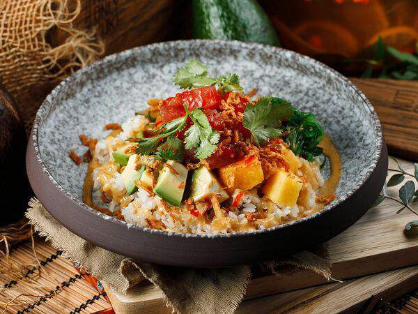 Поке от Not Only Poke by Bigvava - Поке с голубым тунцом, кинзой и чили