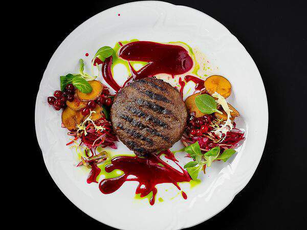 Золотая шпора - Бифштекс из мраморной говядины