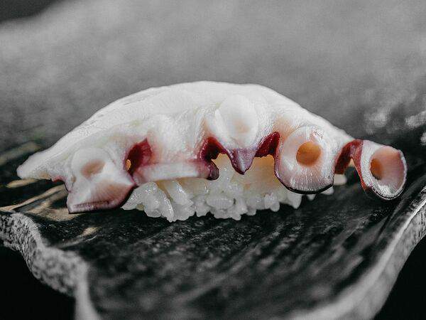 Shima - Суши осьминог