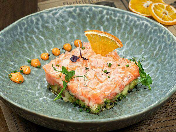 Рыбная мануфактура №1 - Тартар из лосося с гуакамоле