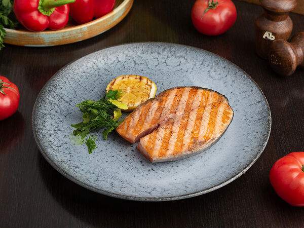 Абсолютъ - Стейк из лосося на гриле