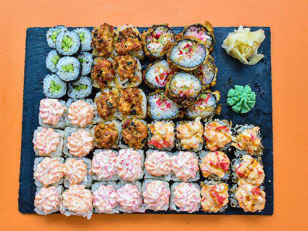 С кайфом - 1 кг роллов