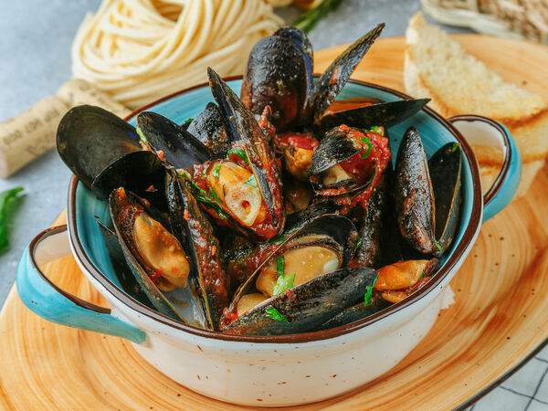 La Pasta - Соте из мидий в белом соусе