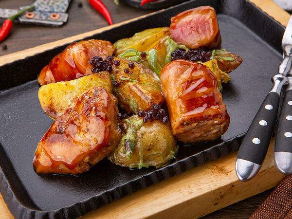 Вепрево колено - Тунец на гриле