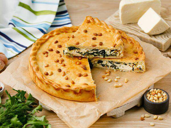 Джем - Пирог с адыгейским сыром, шпинатом и кедровым орехом
