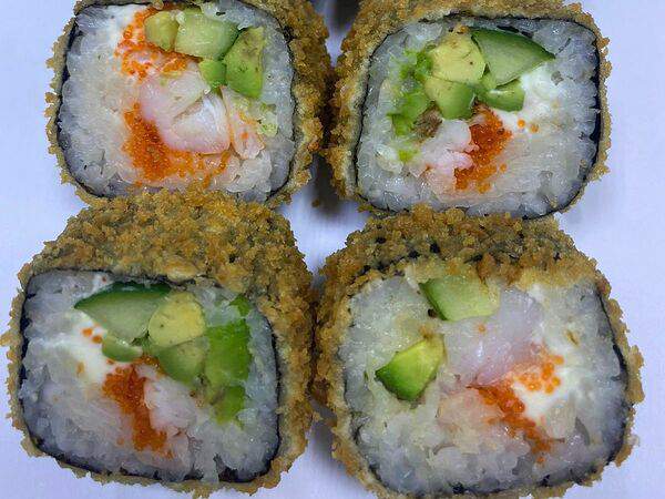 Время вкусных путешествий - Ролл Калифорния темпура с угрем