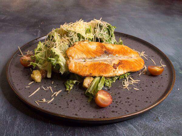 Голодный кролик - Цезарь с лососем