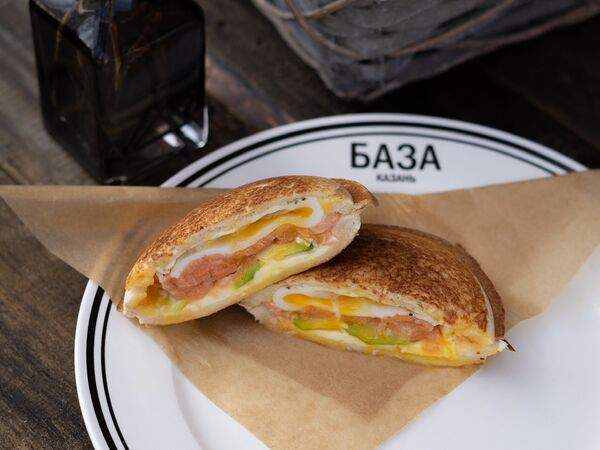 БАЗА - Сэндвич КоКо с лососем
