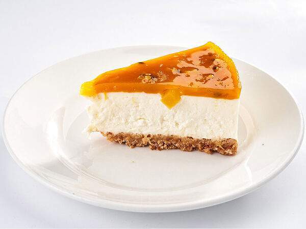 Udcкафе Upside Down Cake - Торт Йогурт-манго (порция)