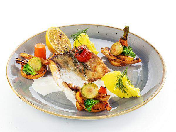 Брикас литовская кухня - Филе судака с лаймовым соусом