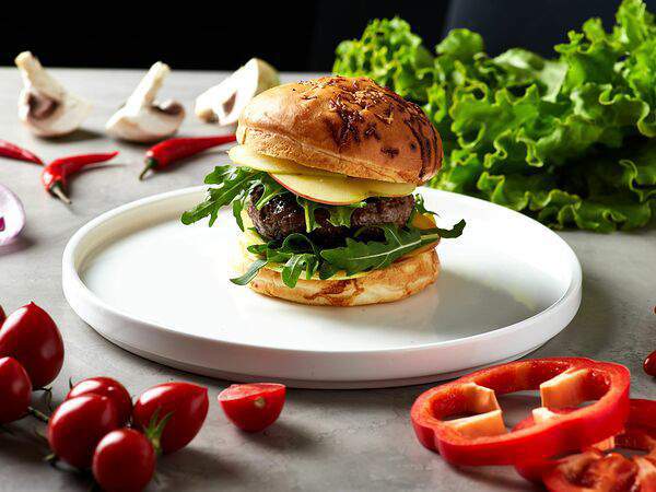 Eastwood burgers - Том Хэнкс