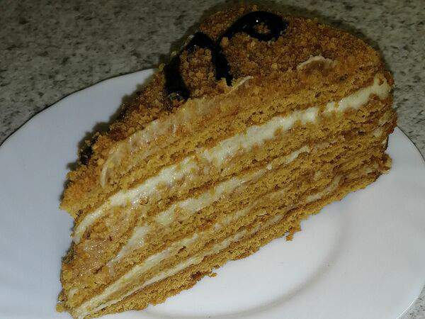 Столовая ложка - Пирожное Медовое