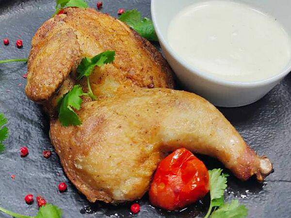 Praslin - Цыпленок со сливочно-чесночным соусом