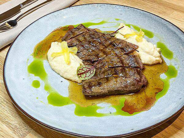 Агата - Стейк Мясника в соусе Демиглас