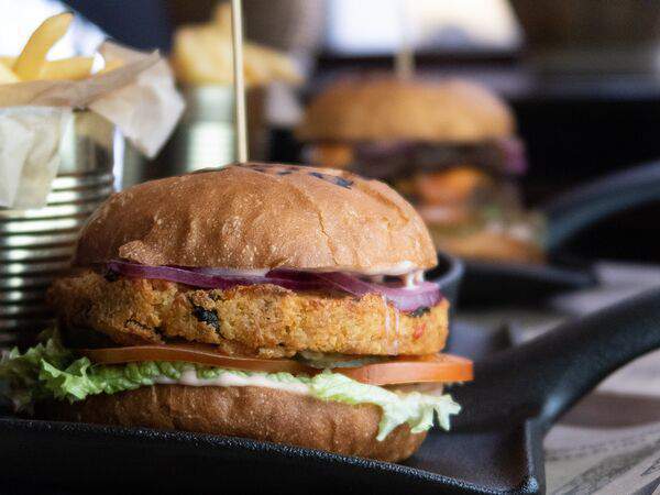 RingoBells - Бургер Вегетарианский с котлетой из нута