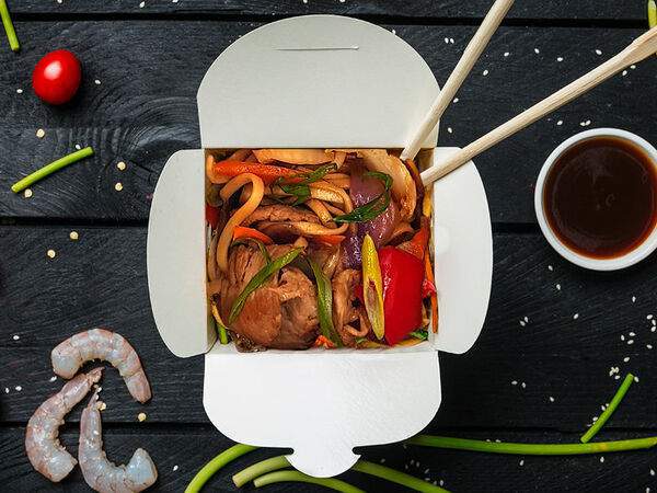 Евразия-Экспресс - Wok со свининой и пшеничной лапшой Удон, с устричным соусом
