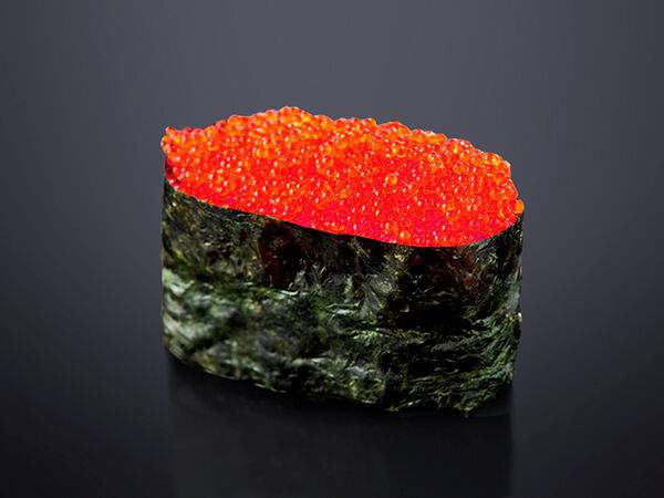 FishRoll - Гункан с красной икрой масаго