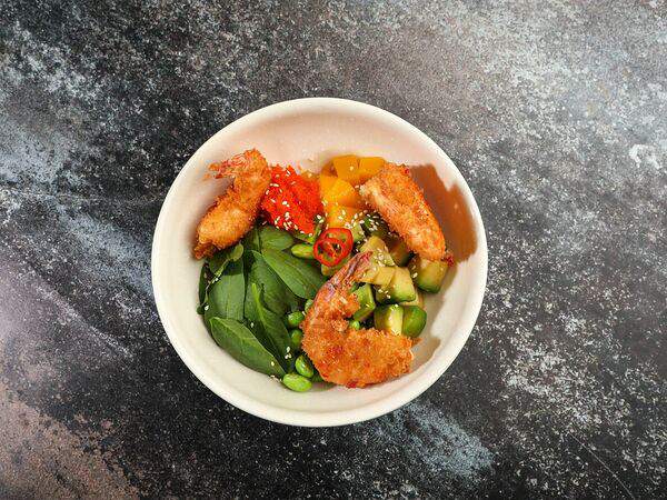 Ресторан 1991 - Поке с хрустящими креветками и манго