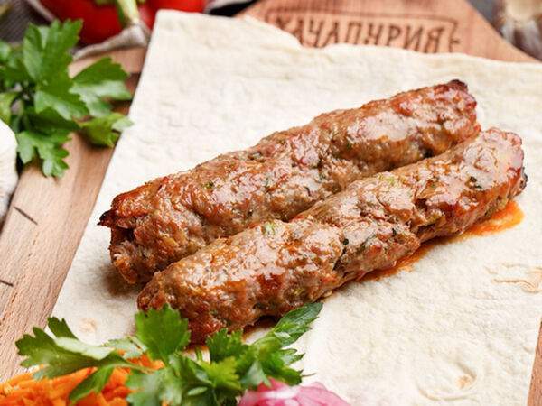 Хачапурия - Люля-кебаб из говядины