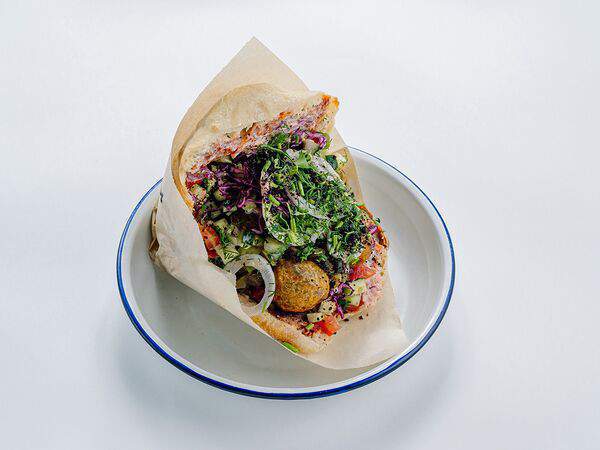 Karakoy - Дёнер с фалафелем из чечевицы (веган)