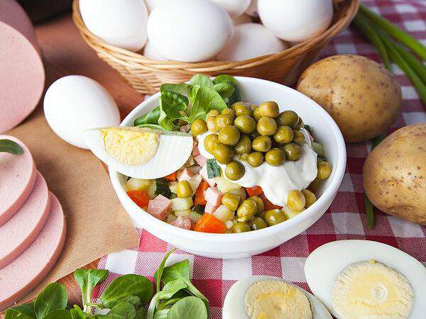 Трактир Старый Амбар - Салат Оливье