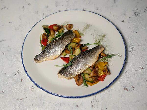 Chalet River Club - Филе сибаса с овощами