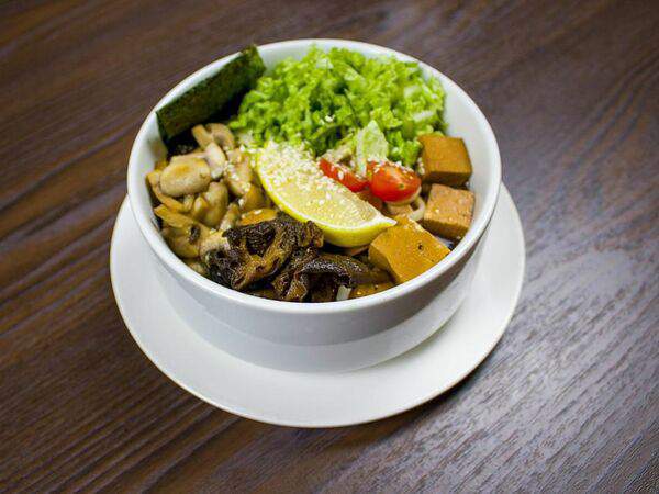 Uncle Frank - Удон с древесными грибами