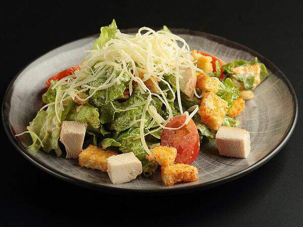 Мираж - Салат Цезарь с курицей