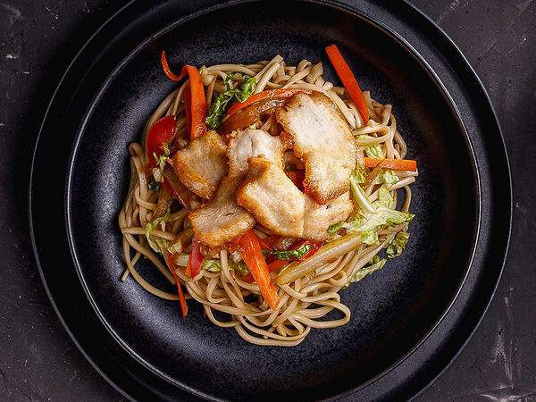 Fine sushi - Удон с курицей