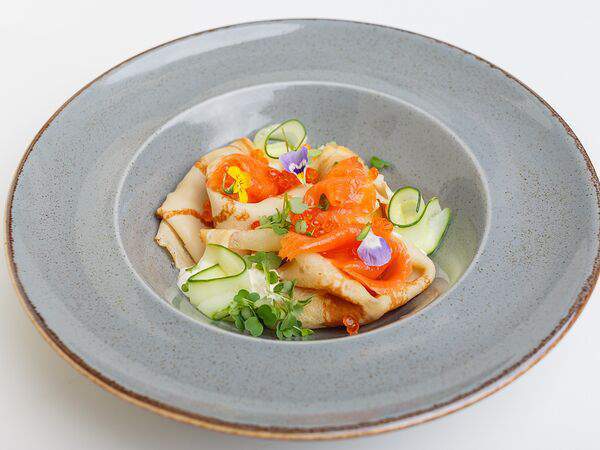 Глупый француз - Блины с семгой и крем-чизом