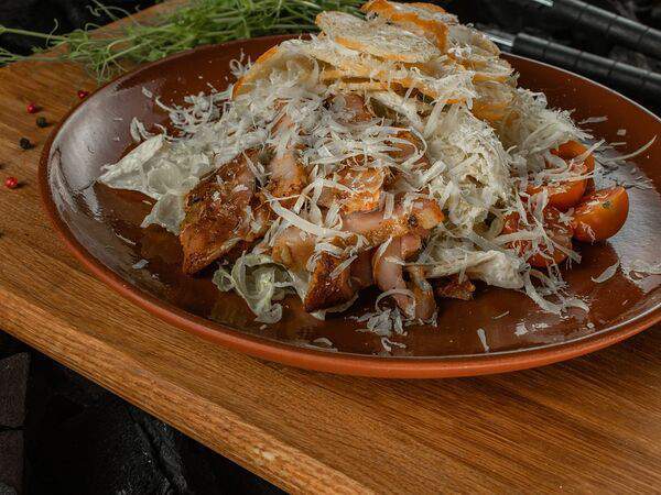 Коптица BBQ - Салат Цезарь-Смок