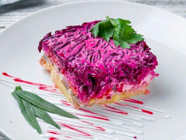 Домашний Вкус - Салат Сельдь под Шубой