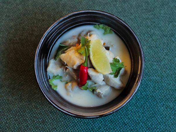 Где-то в Азии - Том кха