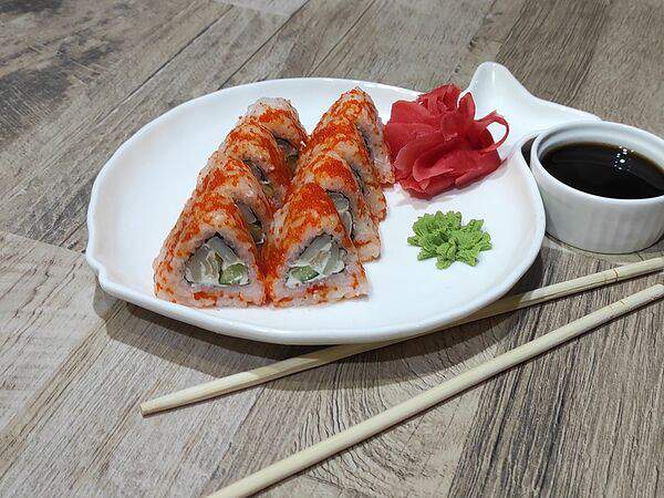 Sushi Studio ДА - Холодный с Кальмаром