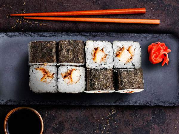 Redwok - Ролл с угрем