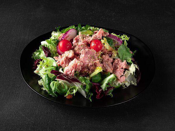 Yeye Burger & Doner - Салат с тунцом