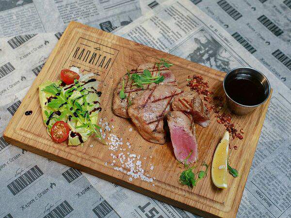 Капитал Grill & Beer - Тунец на гриле