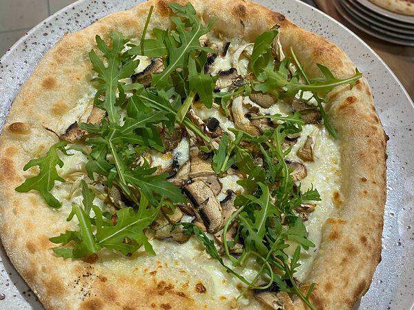 La villa - Пиццетта Грибная