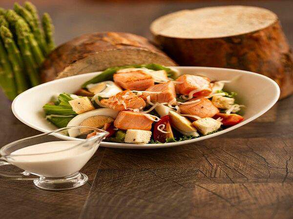 Чибо Сано - Цезарь с лососем