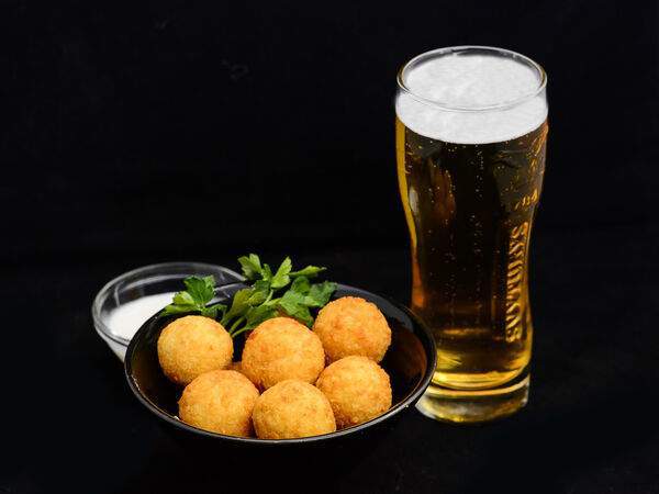 Токио - Картофельные шарики с беконом