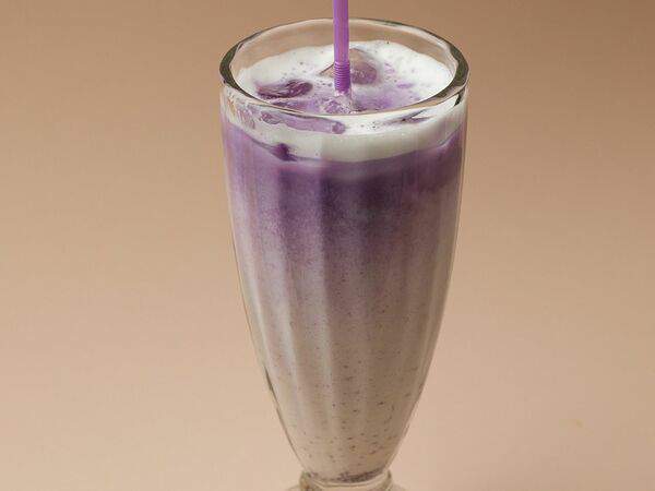 Mon Baton Green - Напиток Pink Matcha