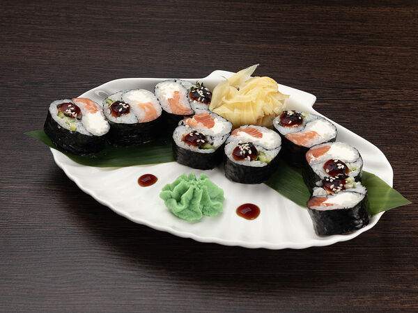 Дубай - Ролл Инь Янь