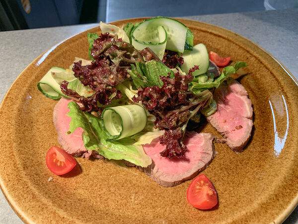 eatMeat - Салат с ростбифом