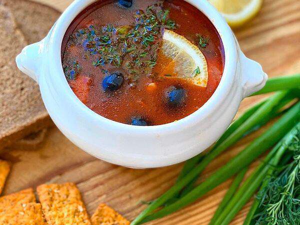 Столовая на Фармочке - Солянка