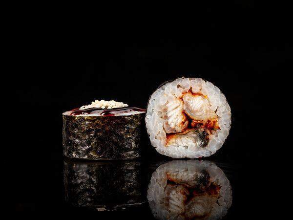 Mr. Ris - Ролл с угрем