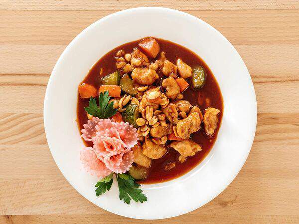 Харбин - Курица Кунг Пао