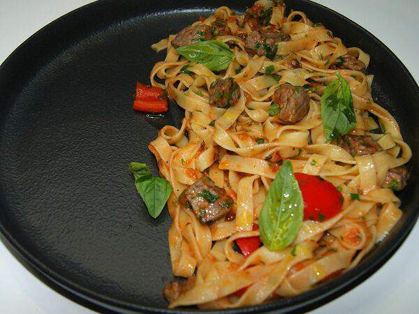 Дайте две - Тальятелле с говядиной