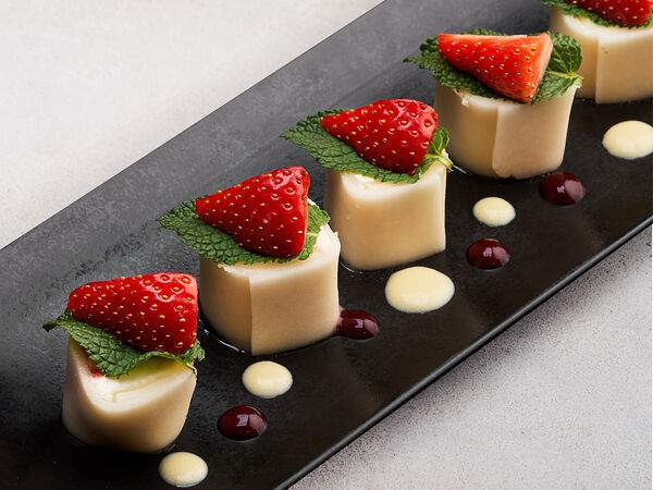 Mojo - Ролл из марципана